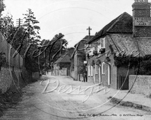 Picture of Berks - Hurley, Post Office c1920s - N1094