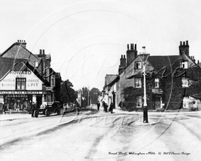 Broad Street and The Grosvenor School, Wokingham in Berkshire c1900s