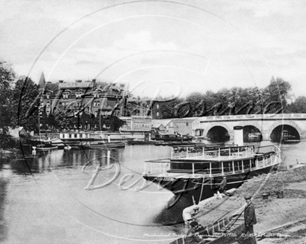 The Riviera Hotel and Maidenhead Bridge, Berkshire c1910s