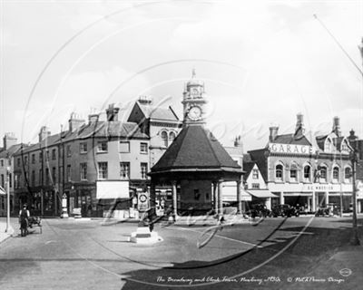 Picture of Berks - Newbury, The Broadway c1930s - N1323