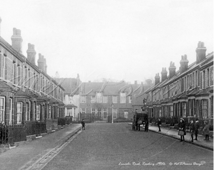 Picture of Berks - Reading, Lincoln Road c1900s - N1552