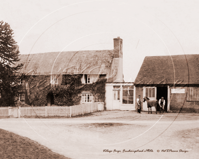 Picture of Berks - Finchampstead, Village Forge 1900s - N1657