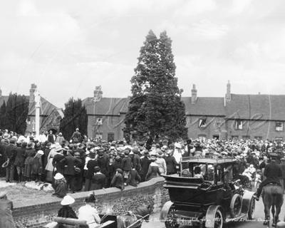 Picture of Berks - Wokingham, War Memorial, All Saints Church c1921 - N1749