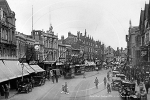 Broad Street, Reading in Berkshire c1930s