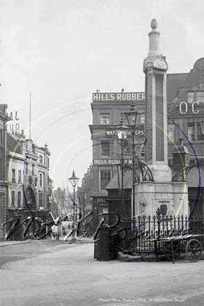 Picture of Berks - Reading, Market Place c1900s - N2473