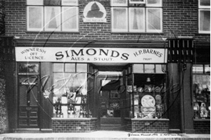 Picture of Berks - Winnersh, Off Licence c1910s - N2583