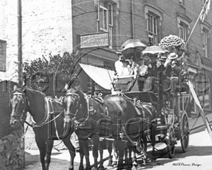Picture of Isle of Wight - Shanklin Coach c1900s - N710