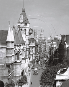 Fleet Street in London c1930s