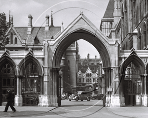 The Law Courts, The Strand, London c1930s