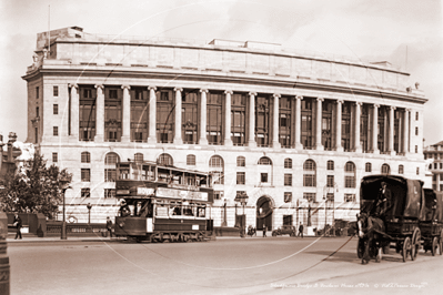 Blackfriars Bridge and Unilever House in London c1930s