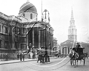 Picture of London - The National Gallery & Hansom Cab c1890s - N350