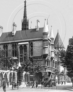 Picture of London - The Strand, Law Courts c1930s - N401