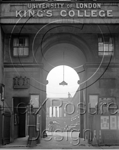 Picture of London - King's College Entrance c1930s - N686