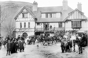 Picture of London, N - Hampstead, The Meet c1899 - N1902