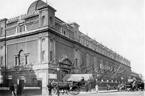 Picture of London - Madame Tussauds c1900s - N1979