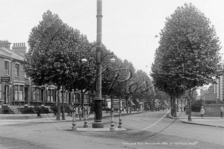 Paddenswick Road, Hammersmith in West London c1930s