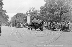 Picture of London Life  - Coal Merchants c1950s - N2283