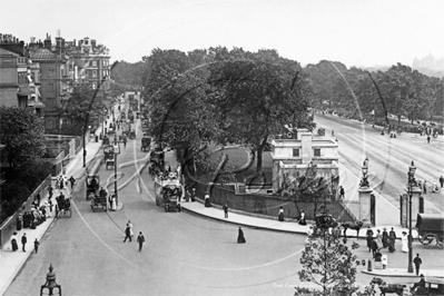 Park Lane in Central London c1900s