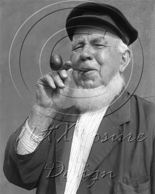 Picture of Misc - Fisherman c1930s - N1063