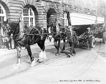 Picture of Misc - Lifeboat, Horsedrawn c1910s - N1444