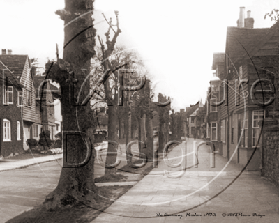 Picture of Sussex - Horsham, The Causeway c1932 - N730