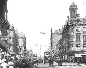 Bustling Briggate in Leeds in Yorkshire c1900s