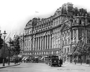 Picture of London - The Aldwych & Taxi Rank c1921 - N502