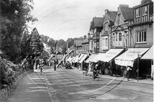 Picture of Herts - Harpenden, Station Road c1940s - N2993