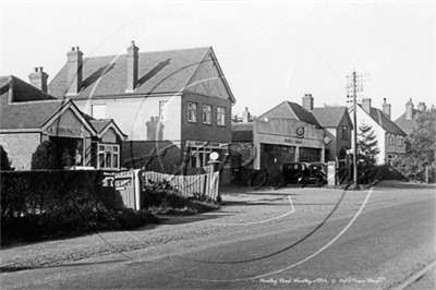 Picture of Berks - Woodley, Headley Road c1930s - N3115