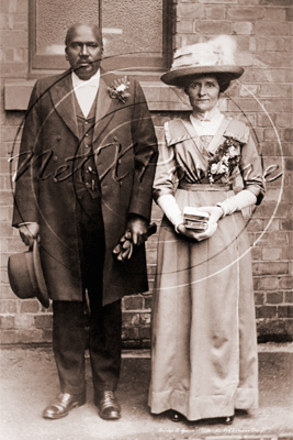 Picture of Weddings - Bride and Groom c1900s - N2979