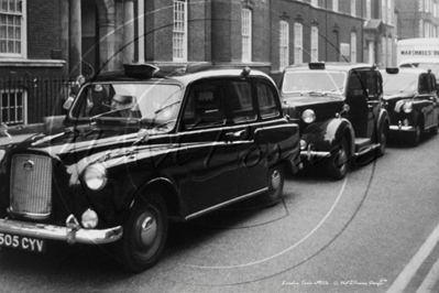 Picture of London - Taxis c1966 - N2995