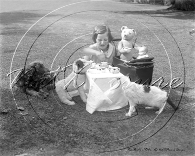 Picture of Misc - Kids, Young Girls Tea Party c1930s - N751