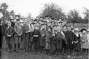 Picture of Misc - Kids, Childrens Outing c1900s - N1929