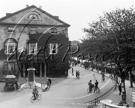 The Swan Hotel and The Embankment, Bedford in Bedfordshire c1930s