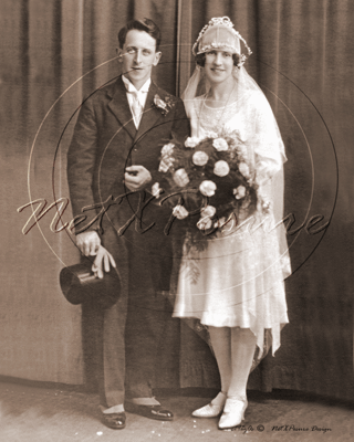 Picture of Weddings -Bride and Groom c1920s - N824