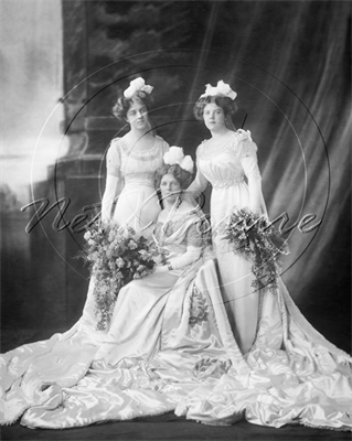 Picture of Weddings - Bride and Bridemaids c1900s - N1489