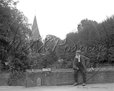 Picture of Surrey - Shere Village c1930s - N437