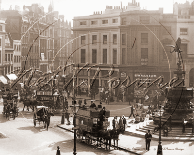 Piccadilly Circus in Central London c1890s