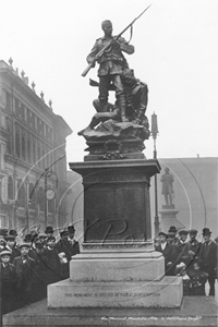 Picture of Lancs - Manchester, War Memorial c1910s - N3239