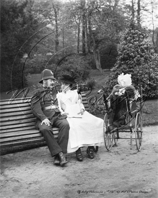 Picture of London Life -  London Policeman c1900 - N1485