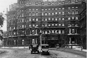 Picture of London - Portland Place, Langham Hotel c1910s - N3313