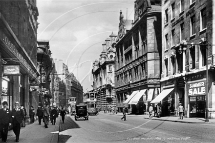 Cross Street, Manchester in Lancashire c1930s