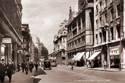 Cross Street, Manchester in Lancashire c1930s