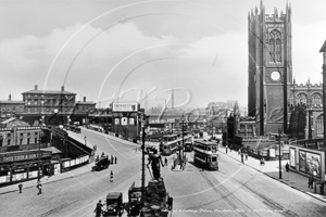 Manchester Cathedral and Exchange Train Station, Manchester in Lancashire c1920s