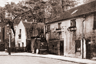 Old Houses, Glebe Place, Chelsea in South West London c1906