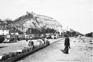 Picture of Sussex - Hastings,  East Hill and Miniature Railway c1950s - N3376