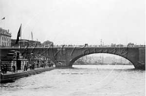 Picture of London, EC - London Bridge June 1904 - N3470