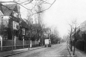 Marlborough Crescent, Turnham Green in West London c1900s