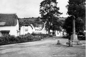 Picture of Somerset - Winsford, The Village c1930s - N3527