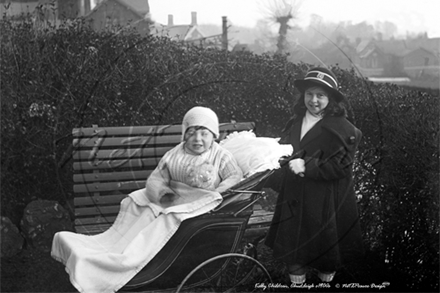 Picture of Devon - Chudleigh, Possible Kelly family children c1900s - N3564